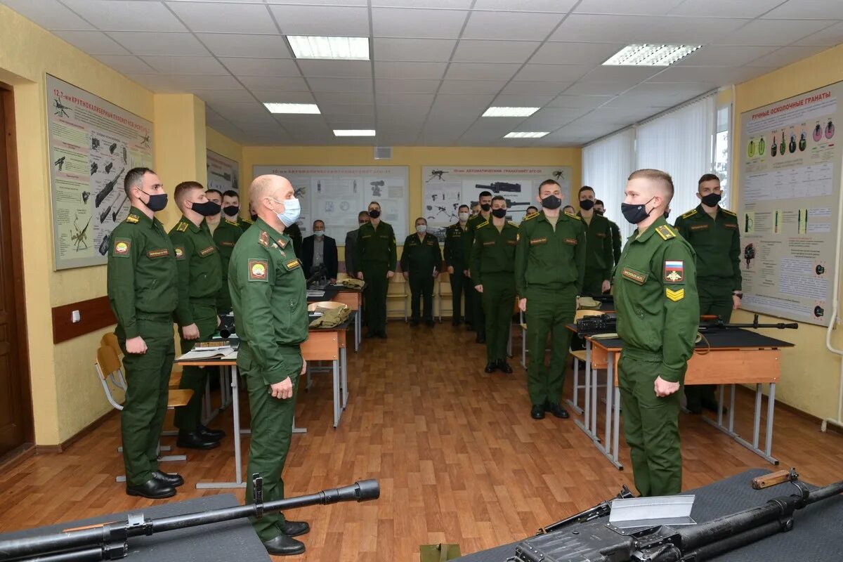 Паии выпуск 2022. Пенза военное артиллерийское училище. Пенза инженерный институт. Паии. Пенза инженерный институт.