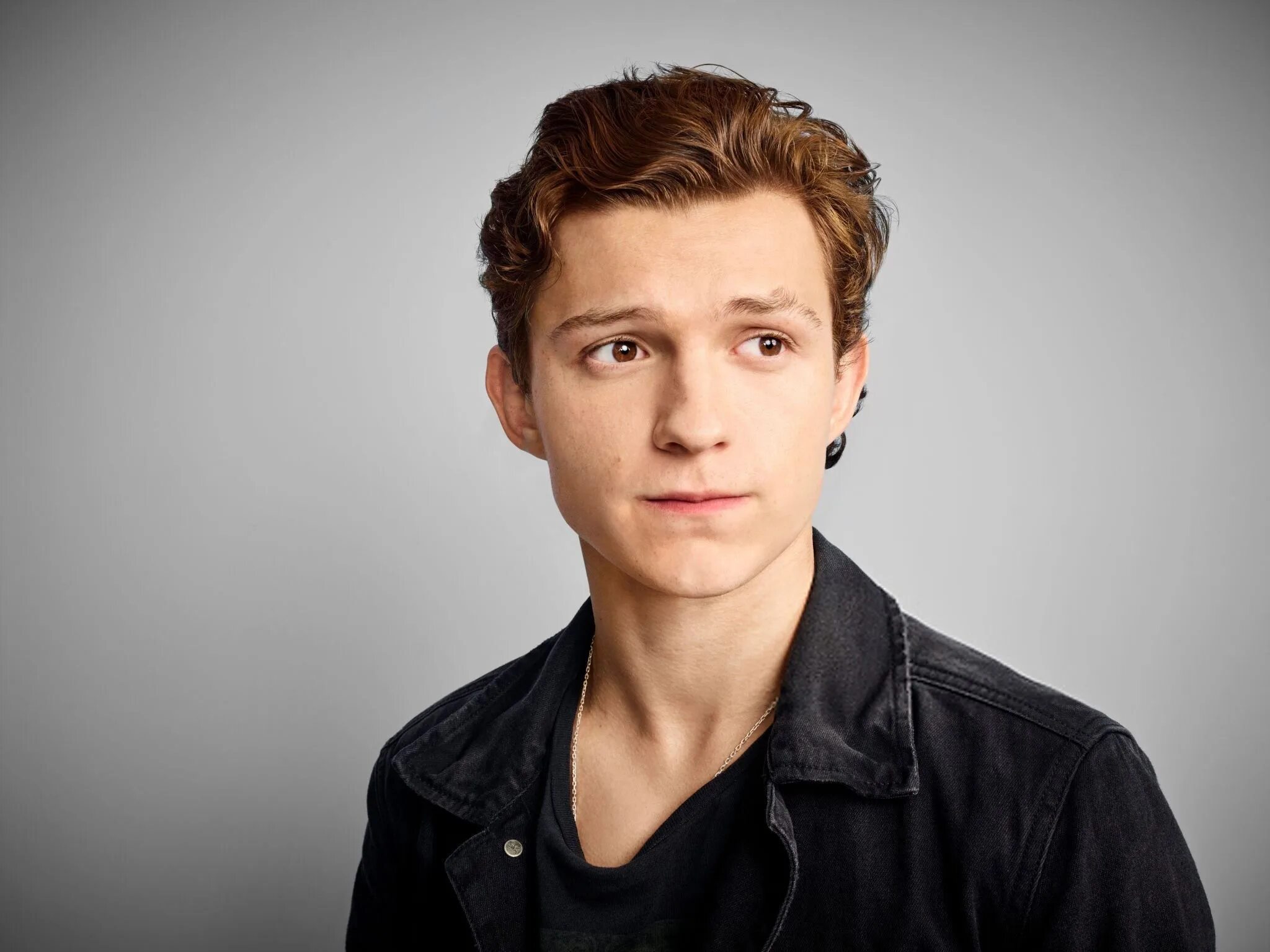 Tom holland is an actor. Том холланд. том холод. том холланд фотосессии. tom holland vogue.