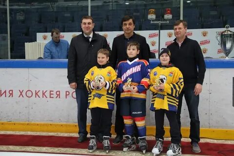 Каменских хоккеист