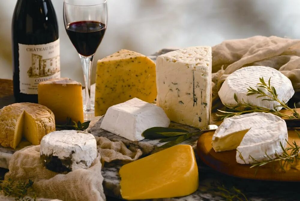 Сыры Франции. Французский сыр. Вино и сыр. Гастрономический туризм во Франции. Вино с плесенью