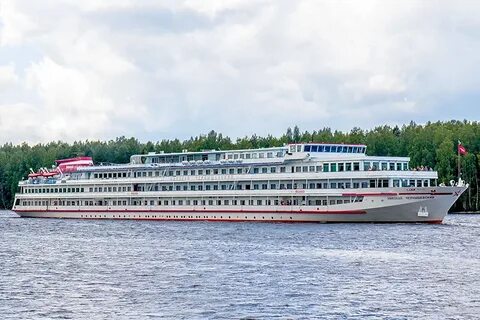 Круиз теплоход чернышевский