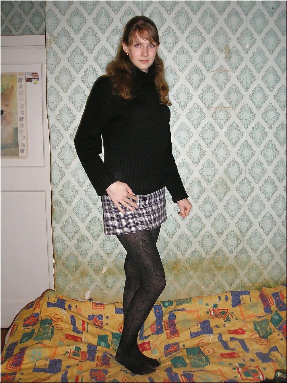 Домашние халаты женские. Женщины в х б. Женщины в х б. Зимние колготки. В белых хб колготках.