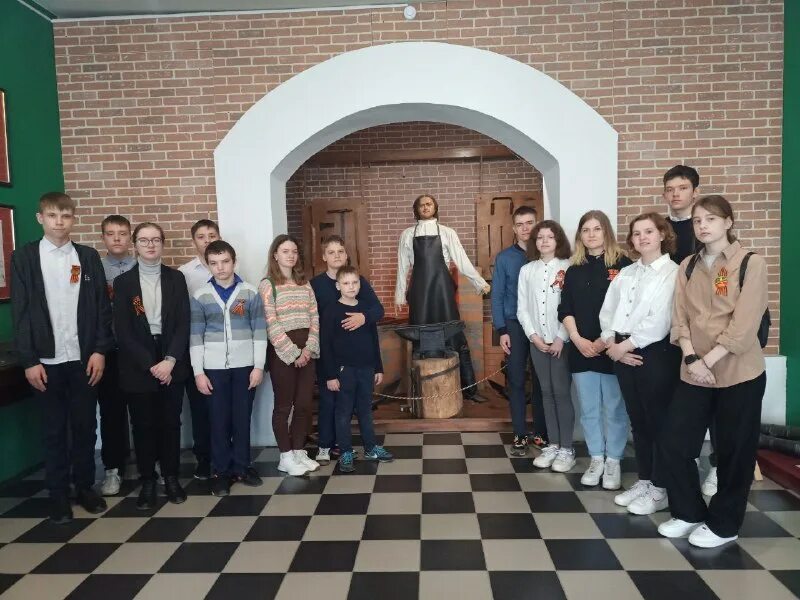 школа 40 липецк. директор 40 школы липецка. школа 40 липецк. школа 40 липецк учителя. липецка, липецк, улица гагарина.