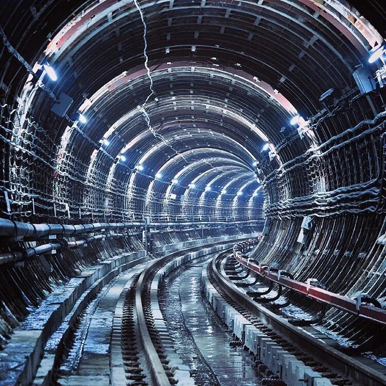 Мосты тоннели и метрополитены. Темный туннель метро. Underground construction. Тоннель московского метро. Станция хорошевская бкл.