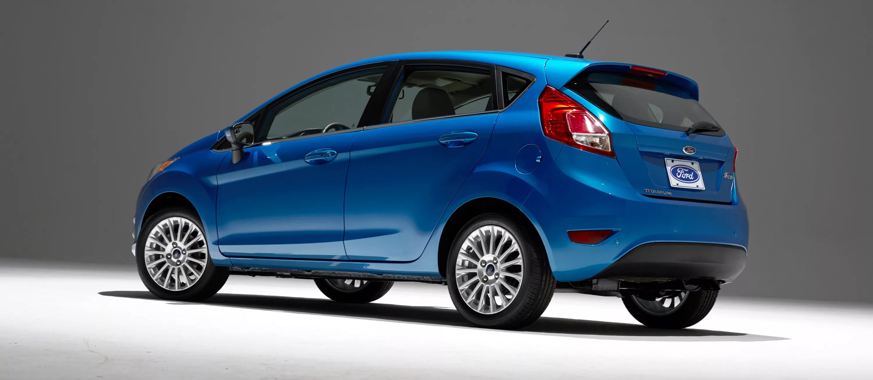 Форд Фиеста 2015. Ford Fiesta 2014 Hatchback. Форд Фиеста 2015 фото. Ford Fiesta 2014 USA. Купить хэтчбек в ростове