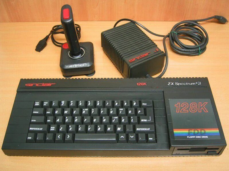 Игровая приставка ZX Spectrum. ZX Спектрум игровая приставка. Компьютер Спектрум ZX. Spectrum приставка 90.