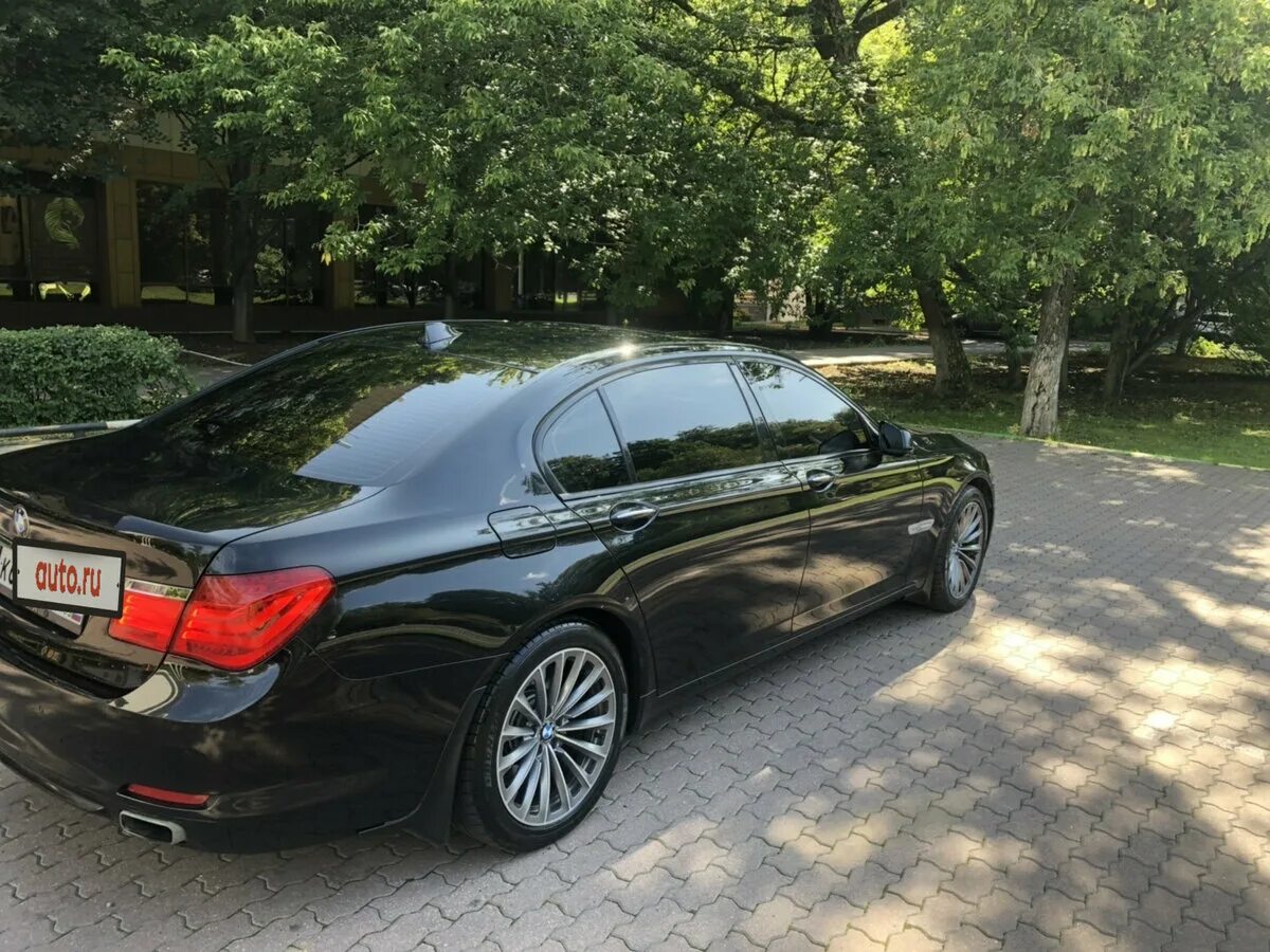 Бмв 7 ф01. BMW 750 f01. BMW 7 2011 4.4. BMW 7 750i. BMW 750i 4.4 f01.