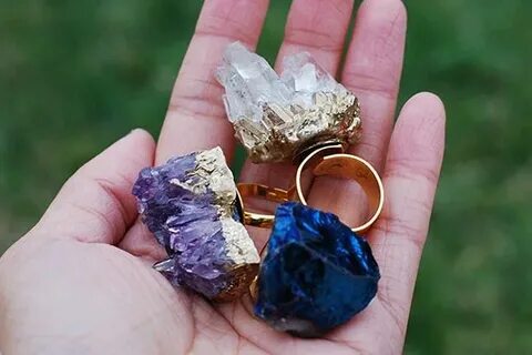 Вставить драгоценный камень