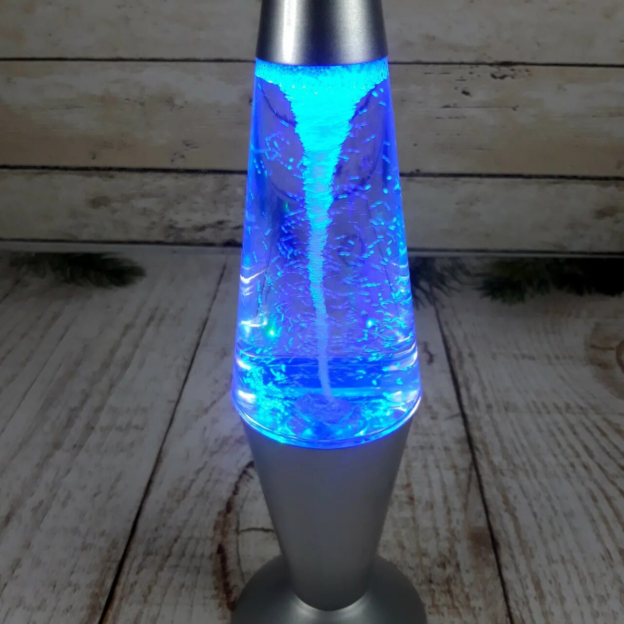 Светильник свеча торнадо. Лава лампа торнадо свеча. Лава лампа смерч. Лавовая лампа торнадо. Светильник лава торнадо.