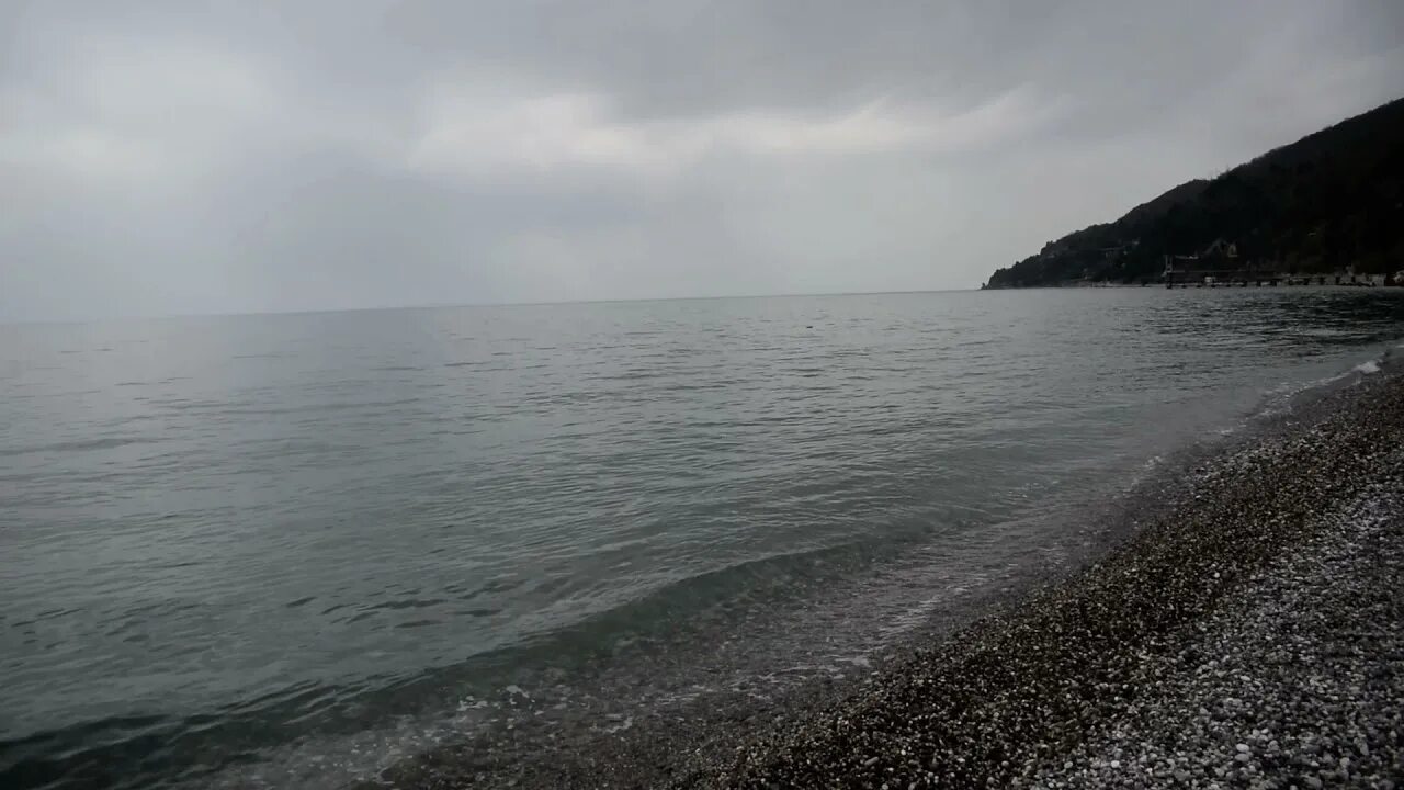 Качели в Гагре на берегу моря. Абхазия берег моря. Берег мечты Абхазия Гагра. Гагра море видео.