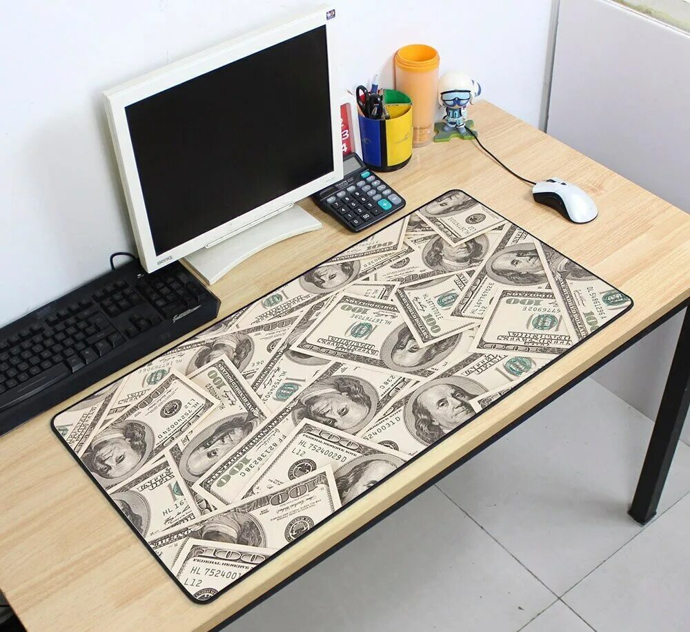 Коврик для мыши ноутбука. Коврик для компьютерного стола. Коврик для мыши большой. Большой коврик на стол. Коврик на письменный стол.