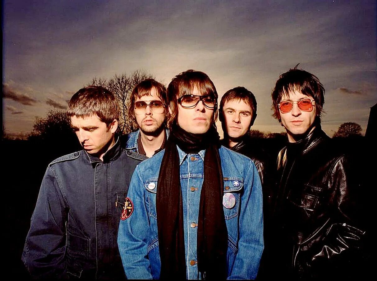 Группа страницы. Группа Oasis братья Галлахеры. Oasis 1995. Oasis братья Галлахеры 1996. Oasis 1995 группа.