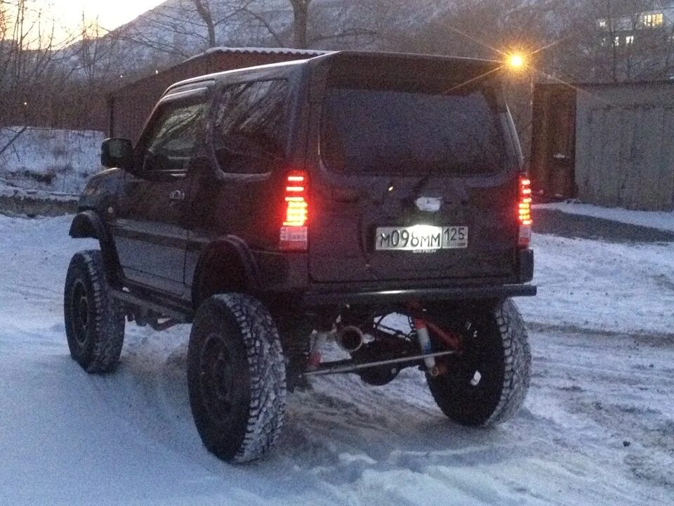 235/85 r16 jimny. Зимние шины сузуки джимни. Зимние шины сузуки джимни. 205 70 16 на. Сузуки джимни 6х6.
