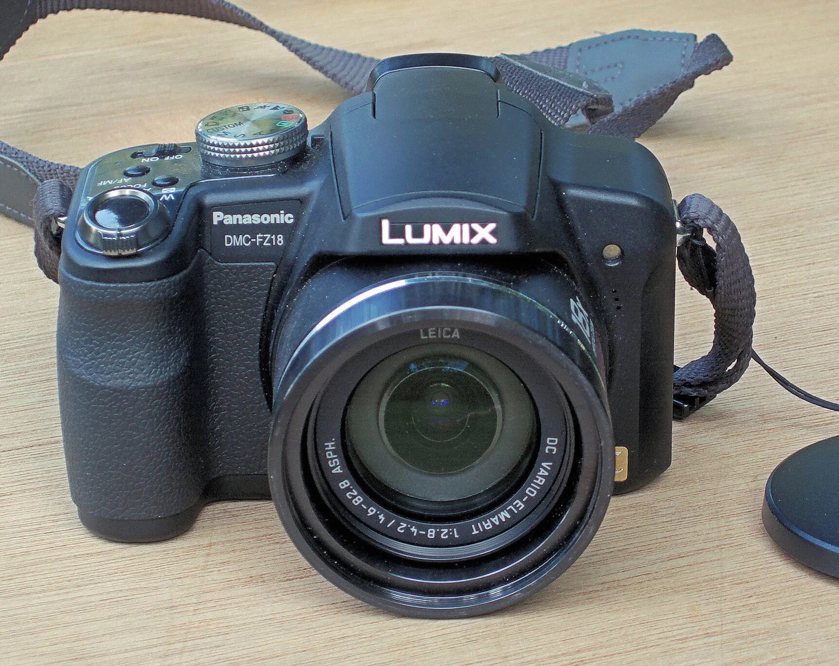 Панасоник. Lumix DMC-fz18. Panasonic DMC fz18. Фотоаппарат Lumix DMC-fz18. Panasonic Lumix fz18.