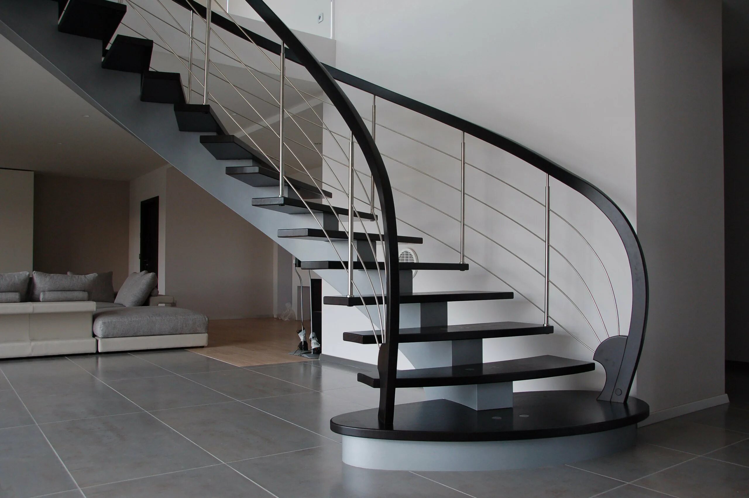 Stairs. Красивые металлические лестницы. Металлическая лестница в доме. Закругленная лестница. Металлические лестницы для дома.