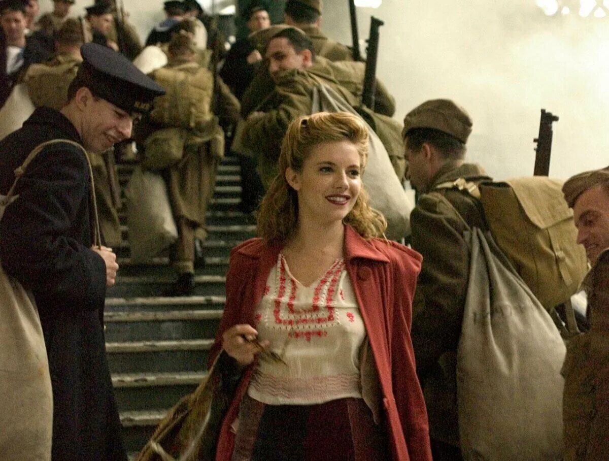 запретная любовь кадры. запретная любовь фильм с кирой найтли. запретная любовь фильм 2008. запретная любовь фильм 2008. запретная любовь 2008 кира найтли.