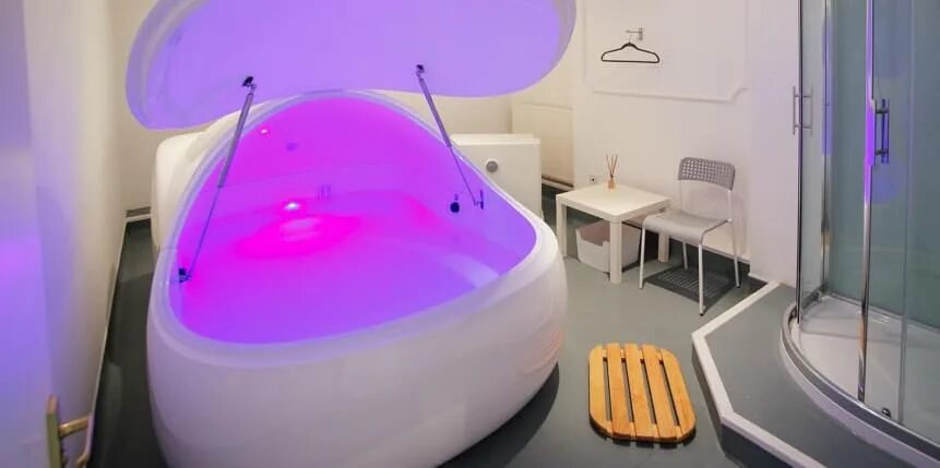 Флоат центр тишина. Холмогорова 20 флоат спа. Float Spa Волжский. Флоатинг Болл 2212. Флоатинг камера Pathfinder.