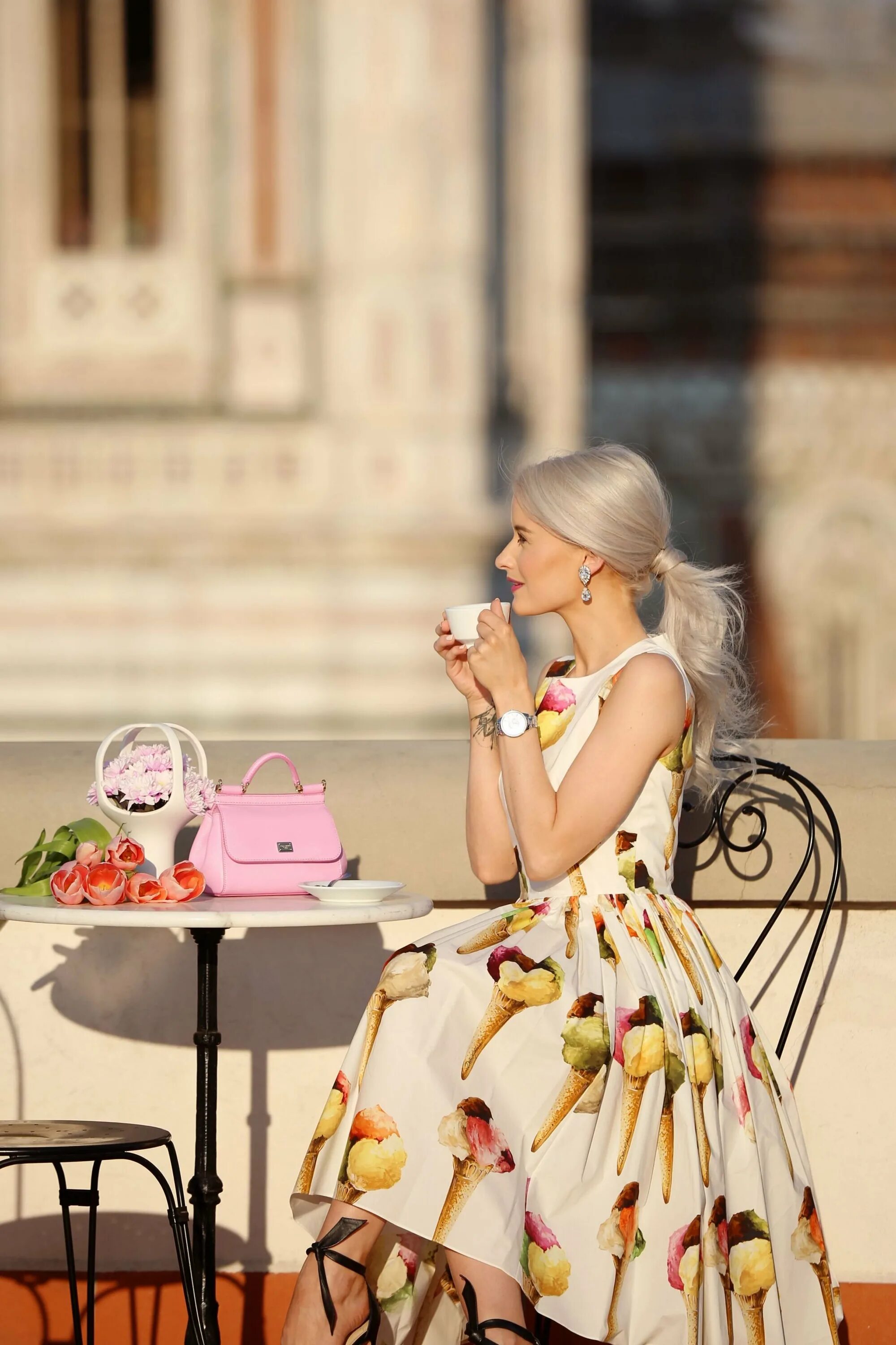 утром был гламур. гламурная открытка доброе утро. доброе утро мода стиль. доброе утро девушка в белье. романтическая девушка.