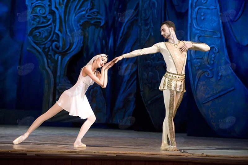 Балет на рейне проект. Балет семь красавиц гусев. Балет 7. Балет семь красавиц губернский театр. Балет 7.