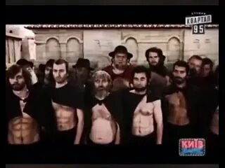 300 еврейцев