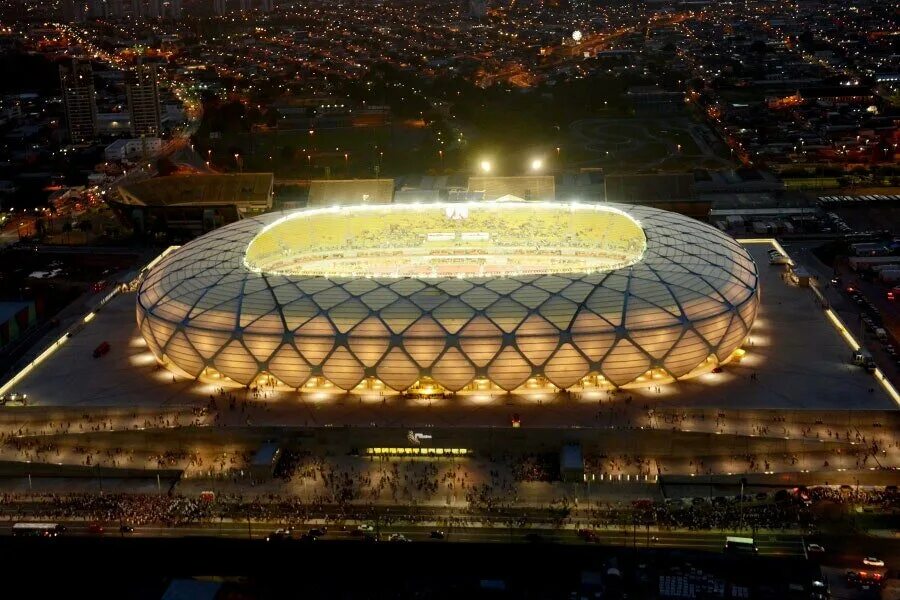 Самые красивые стадионы. Стадион Arena da Amazônia. Стадион Амазония Бразилия. Стадион «Арена да Амазония» (Бразилия).. «Амазония» (Манаус, Бразилия).