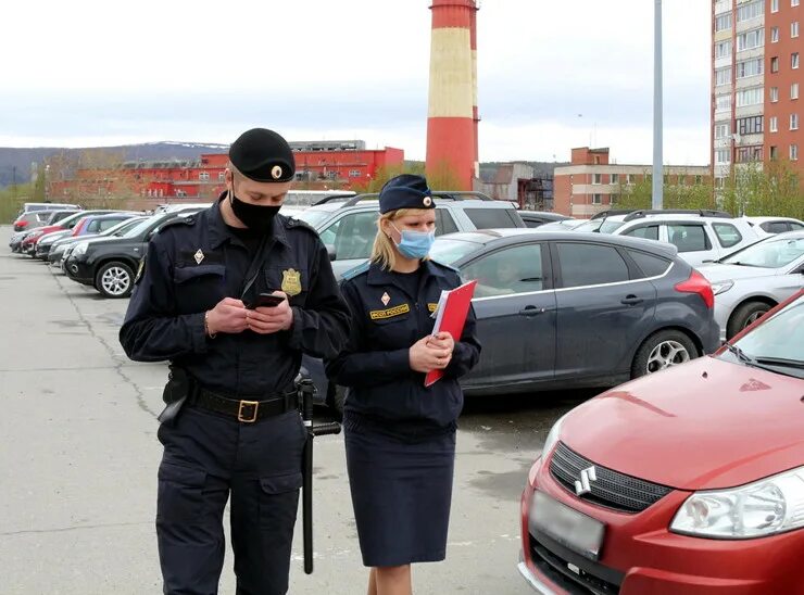 Сайт фссп по мурманской. Приставы Мурманск. Приставы Заполярный. ФССП России по Мурманской области. Судебный пристав Заполярный.