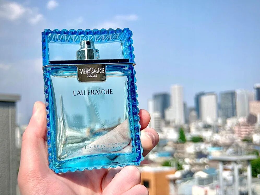 Versace man Eau Fraiche 100. Versace man Eau Fraiche 100 мл. Версаче Eau Fraiche man. Versace man Eau Fraiche Versace.