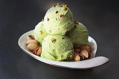 Мороженое с фисташками