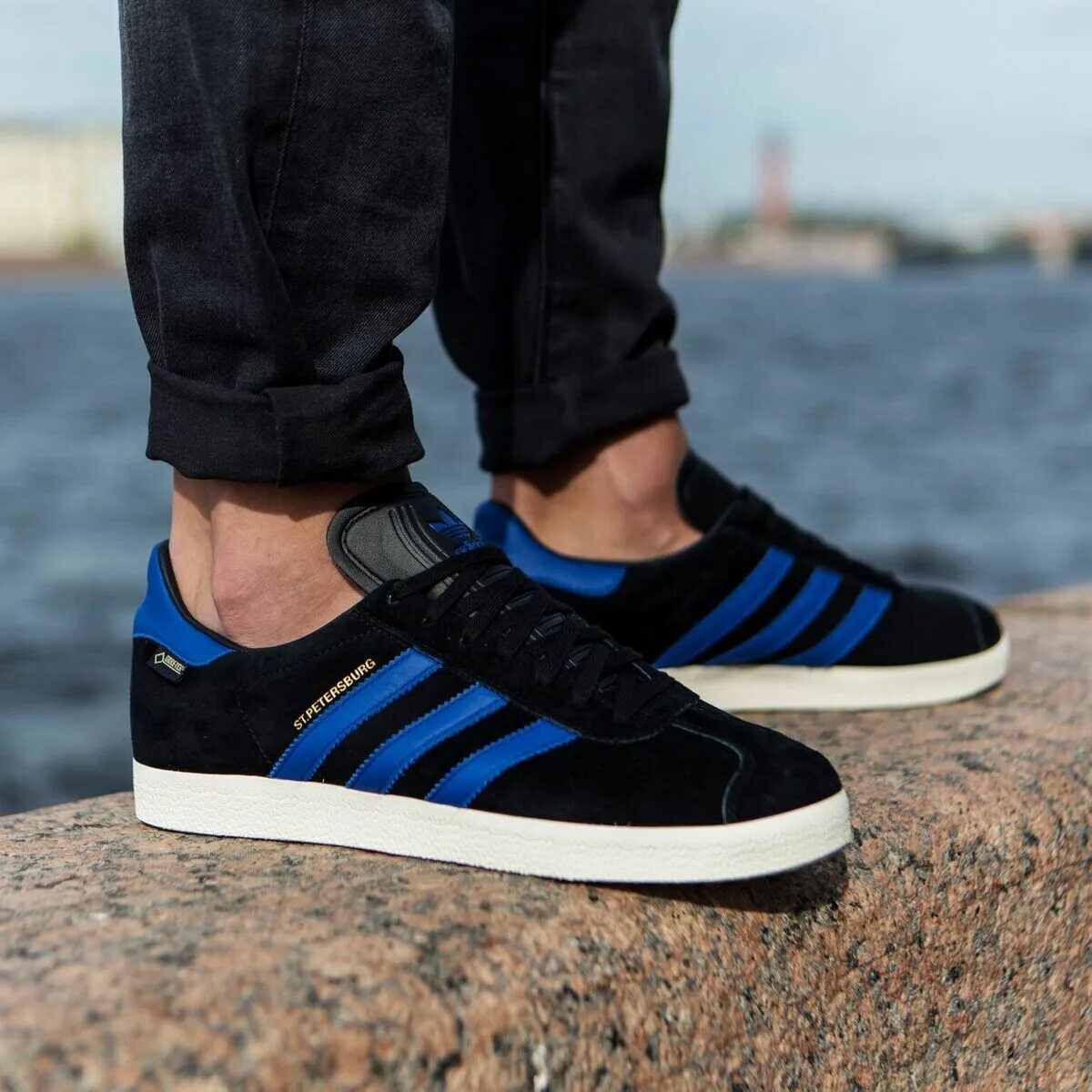 Adidas Gazelle. Adidas St Petersburg Gazelle. Adidas Ozelia. Adidas Gazelle Moscow. Кроссовки мужские купить санкт петербурге