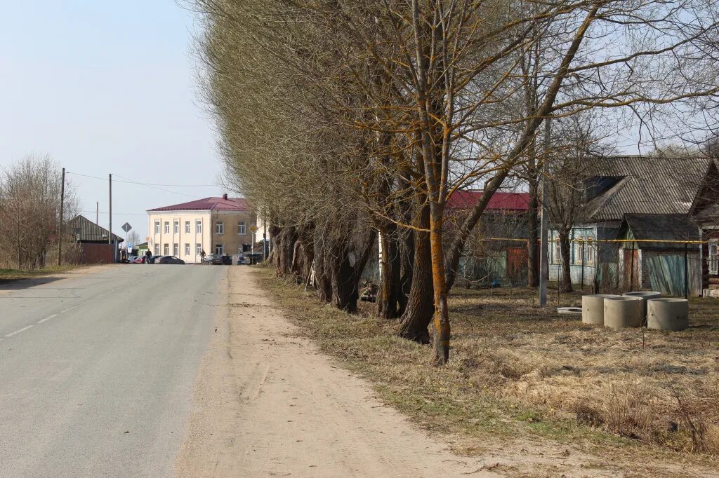 Погода в ильинском хованском на месяц. Ильинское-хованское ивановская. Ильинское-хованское происшествия. День поселка в ильинском хованском. Дом ремесел ильинское хованское.