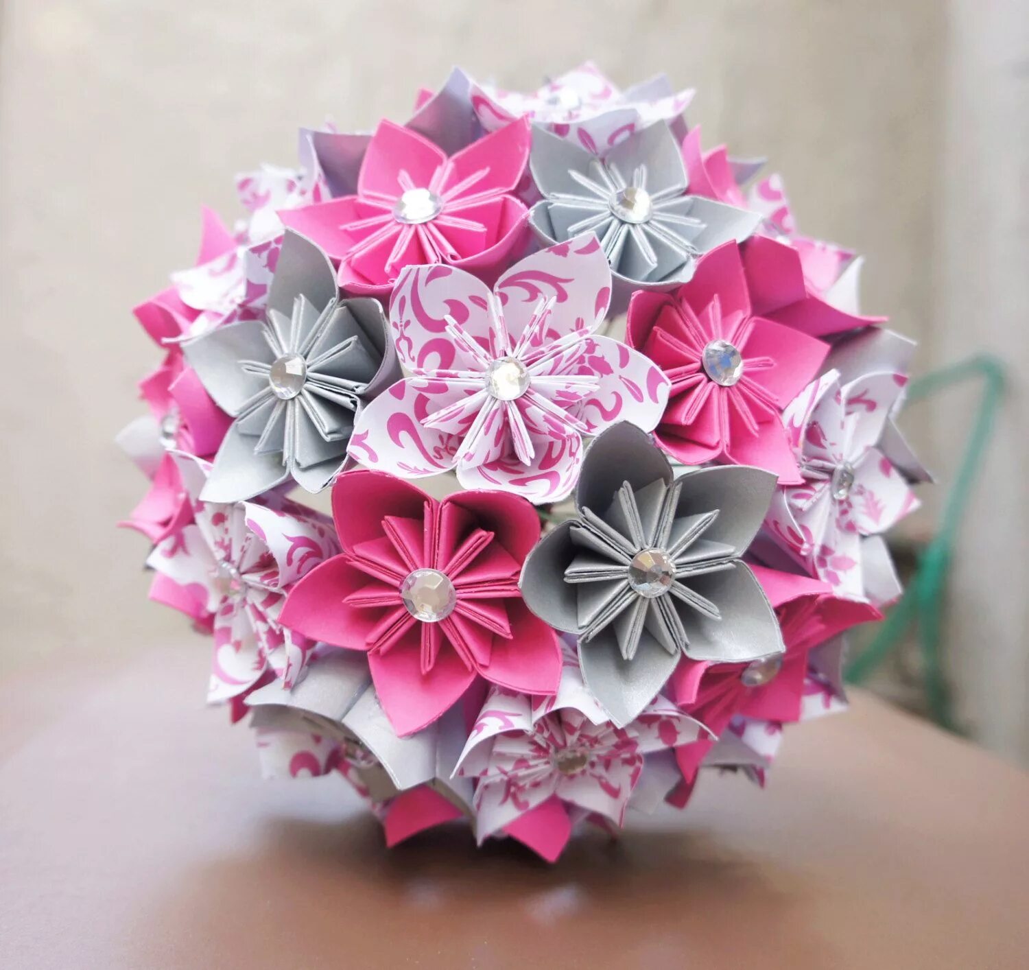 Красивые поделки видео. Цветочный шар Kusudama. Шар Kusudama оригами. Флекси шар кусудама. Шар кусудама супершар.