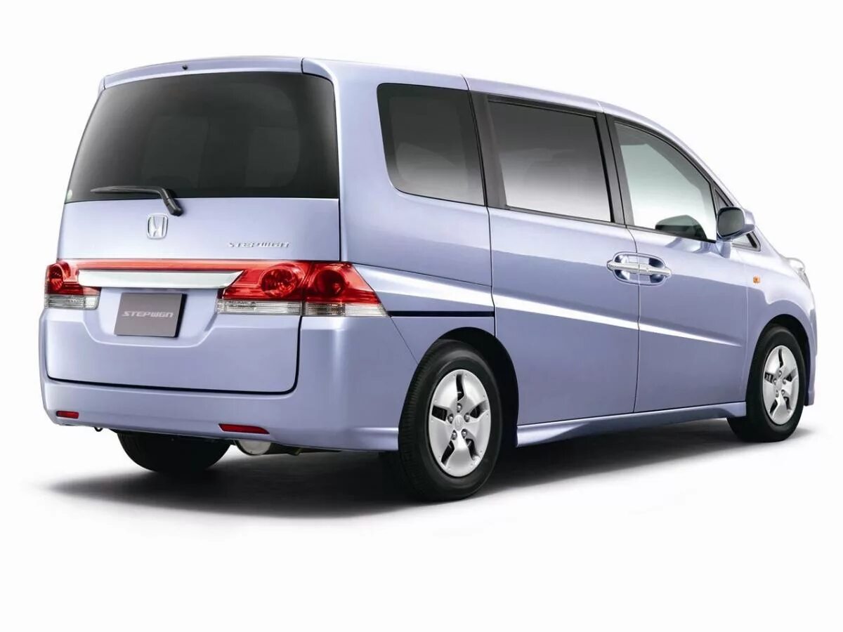 Хонда stepwgn 2005. Honda stepwgn 2003. Степвагон 2005 года. Хонда степвагон 2000. Honda stepwgn 2 поколение.
