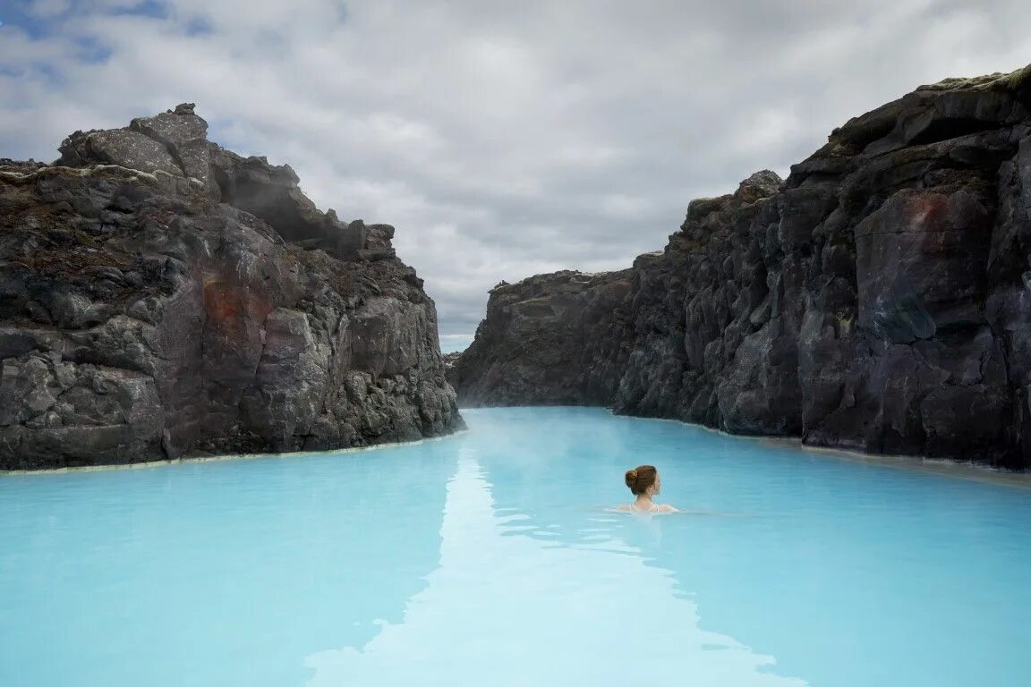 Голубая лагуна 4. Голубая Лагуна Исландия. Орджоникидзе голубая Лагуна. Blue Lagoon Spa Iceland. Retreat Hotel at the Blue Lagoon Iceland.