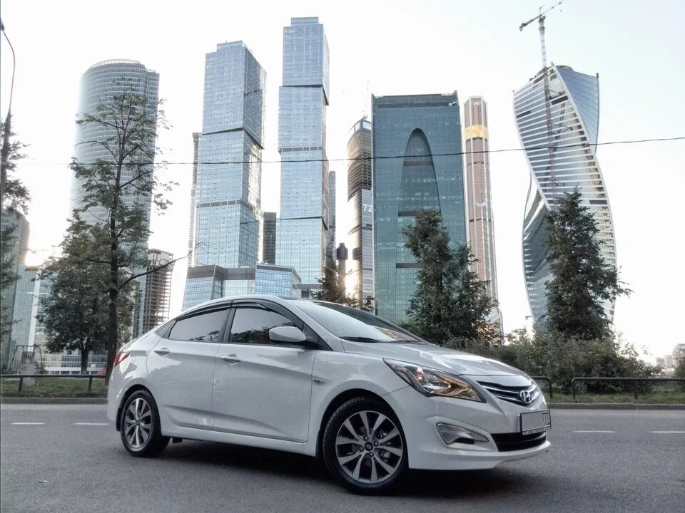 Хендай солярис полная. Hyundai Solaris. Хендай Solaris 2014. Hyundai Solaris 2015. Hyundai Solaris i 2014.