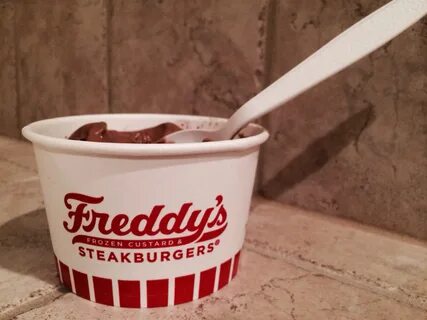 File:Freddy's Frozen Custard & Steakburgers (13452139773).jpg - Wikimedia Common