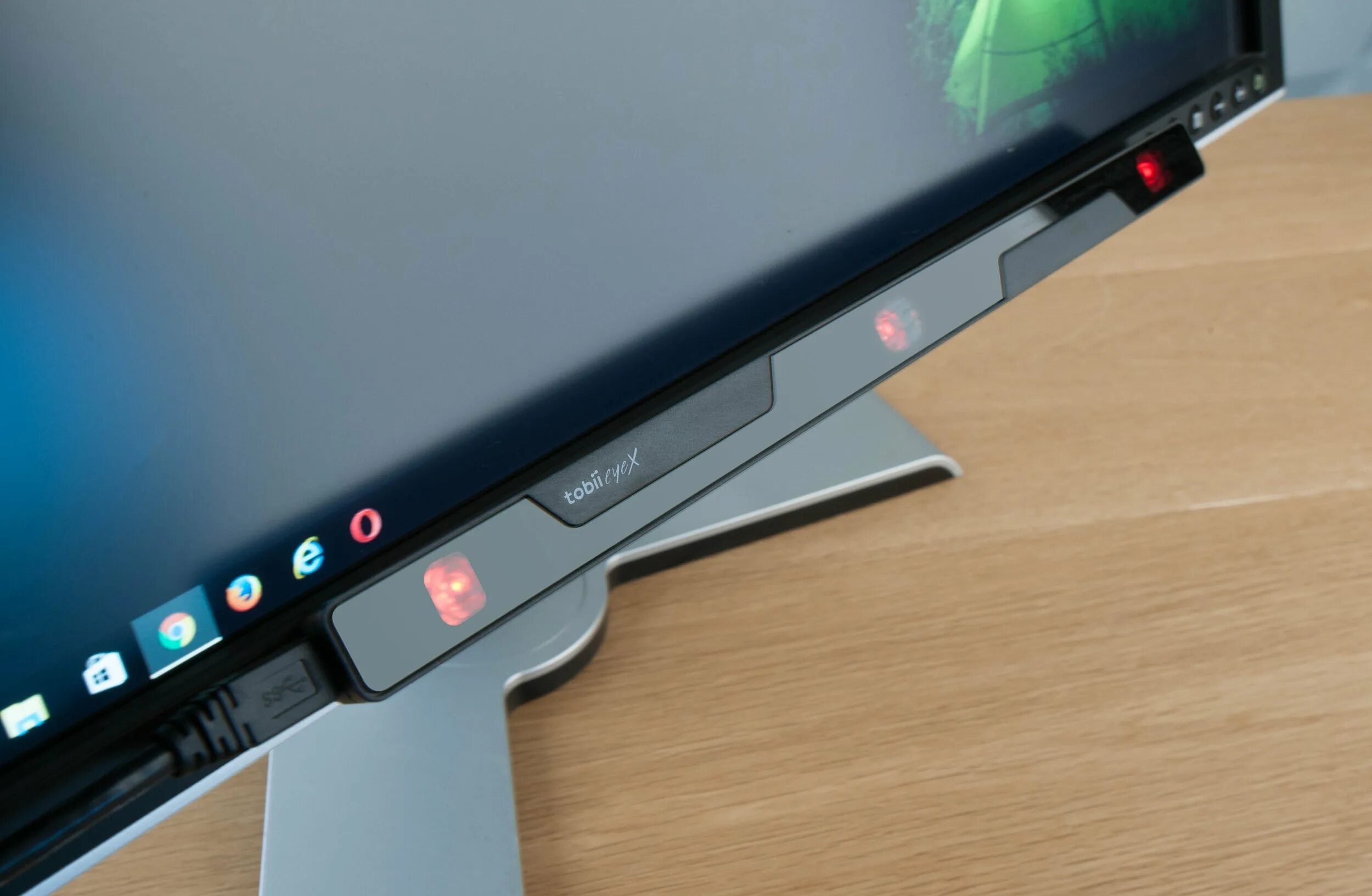 Tobii. Tobii eye tracker 4c. tobii eye tracker 5. toby &quot;eye tracker&quot;,.