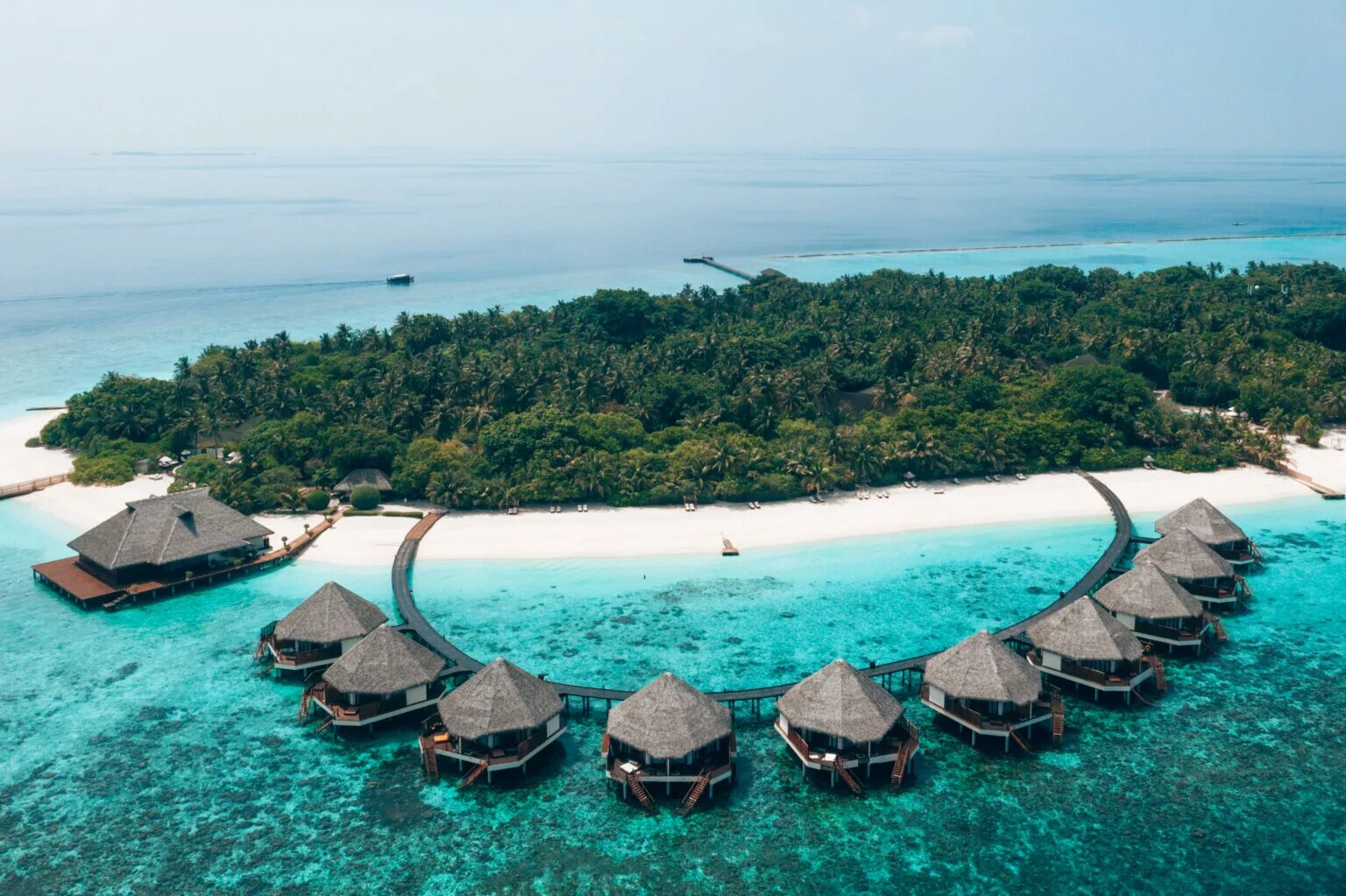 Adaaran select meedhupparu, raa atoll. Медупару мальдивы. Отель adaaran select meedhupparu 4*. Adaaran select meedhupparu maldives. Adaaran select meedhupparu 4*.