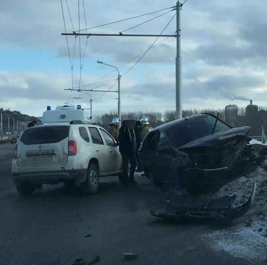 Авария в уфе вчера. ДТП В Уфе за последние сутки.