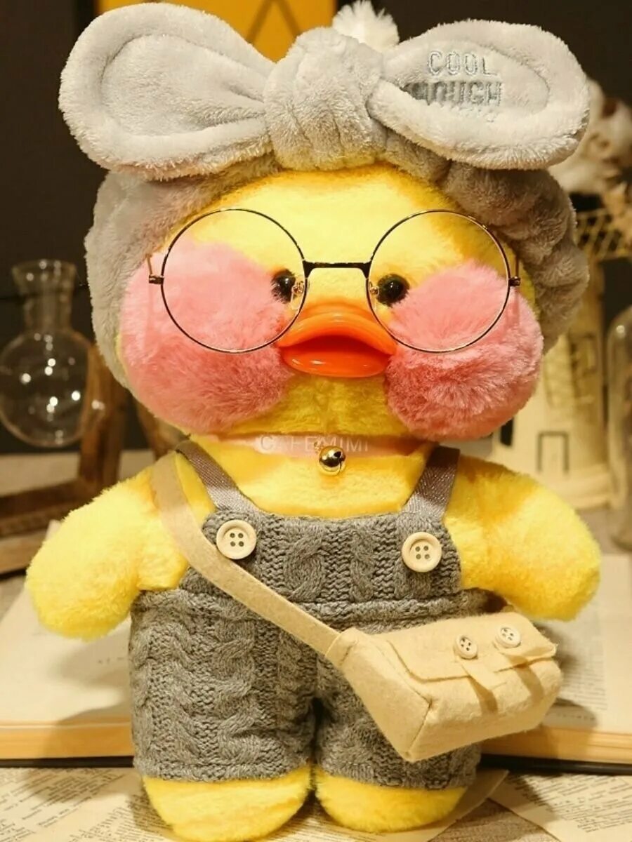 утенок lalafanfan. утка ляля фанфан. утя лалафанфан. утка в очках мягкая игрушка. мягкая игрушка утенок лала фанфан.