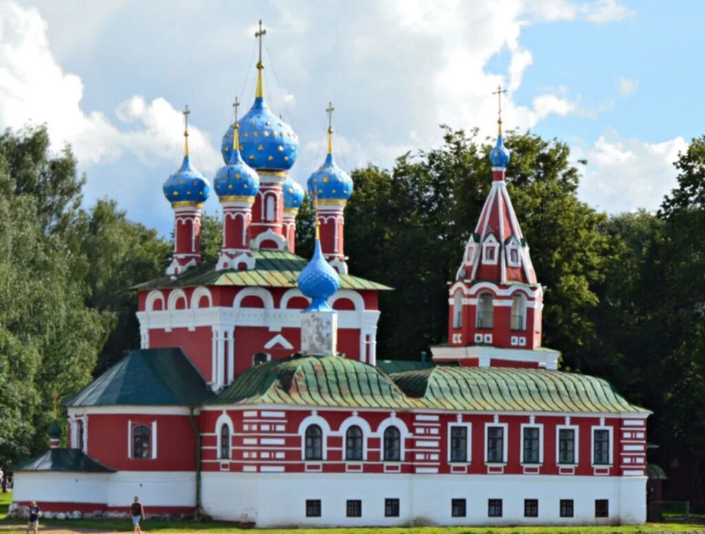 Углич церковь царевича димитрия. Церковь царевича димитрия углич. углич кремль церковь царевича дмитрия. церковь димитрия на крови углич. углич храм дмитрия на крови.