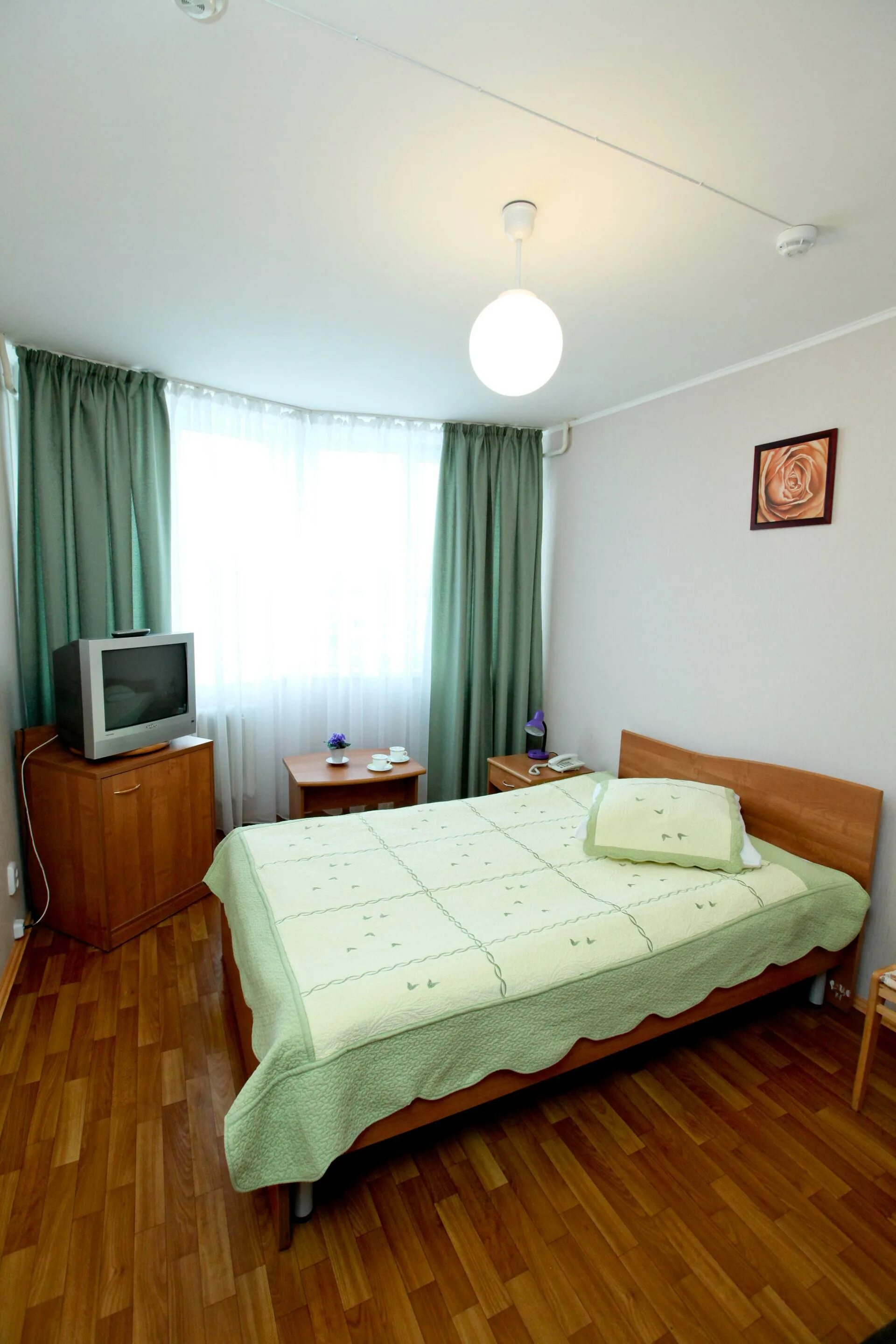 Гостиница нептун миасс номера. Миасс гостиница нептун ссср. Отель нептун миасс. Город миасс гостиница нептун. Миасс машгородок нептун.