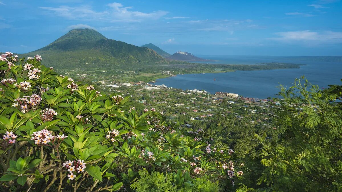 Port moresby papua new guinea. Новая каледония население фото. Новая каледония папуа новая гвинея. Папуасы новой гвинеи. Представитель папуа новой гвинеи в оон.