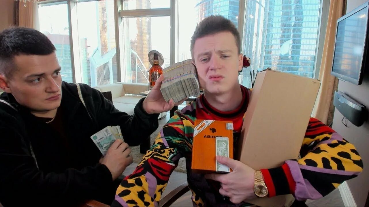 Стример mellstroy. Стример mellstroy. Стример андрей бурим. Стример mellstroy. Алёна ефремова стрим с mellstroy.