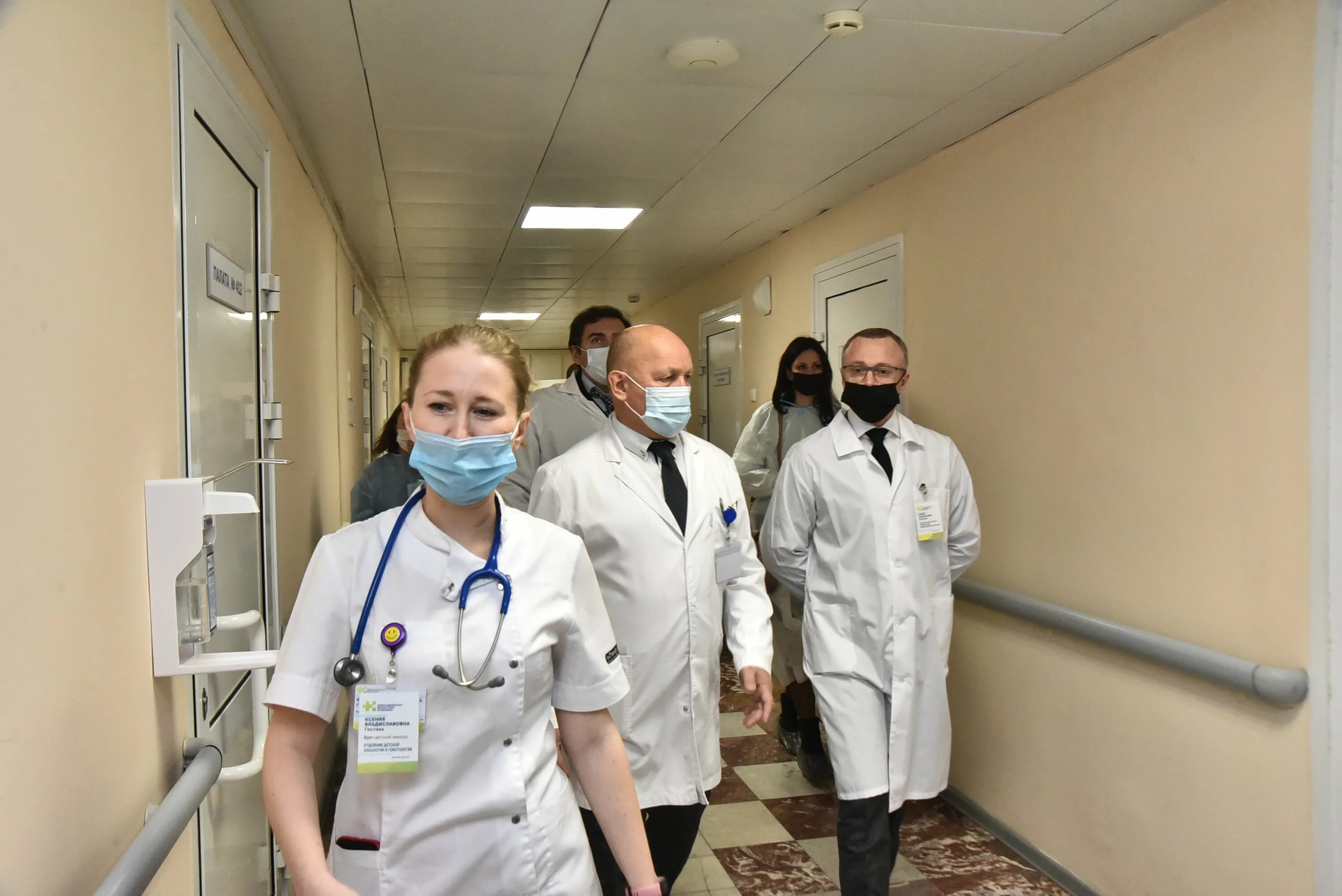 Гематологи 1 областной. Гематологи 1 областной. Гематологи 1 областной. Псковская областная клиническая больница. Отделение трансплантации костного мозга.