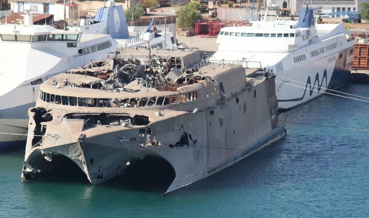 Судно swift. Военный корабль «hsv 2 swift». гибридный катамаран hsv-2 swift. swift судно. катамаран свифт.
