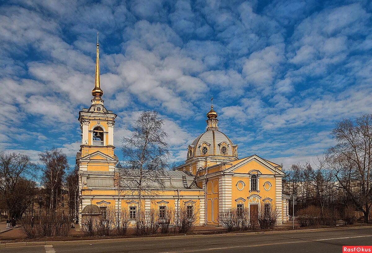 Объявления красного села. Храм Троицы красное село. Троицкая Церковь (красное село). Красное село Санкт-Петербург. Красное село Ленинградская область.