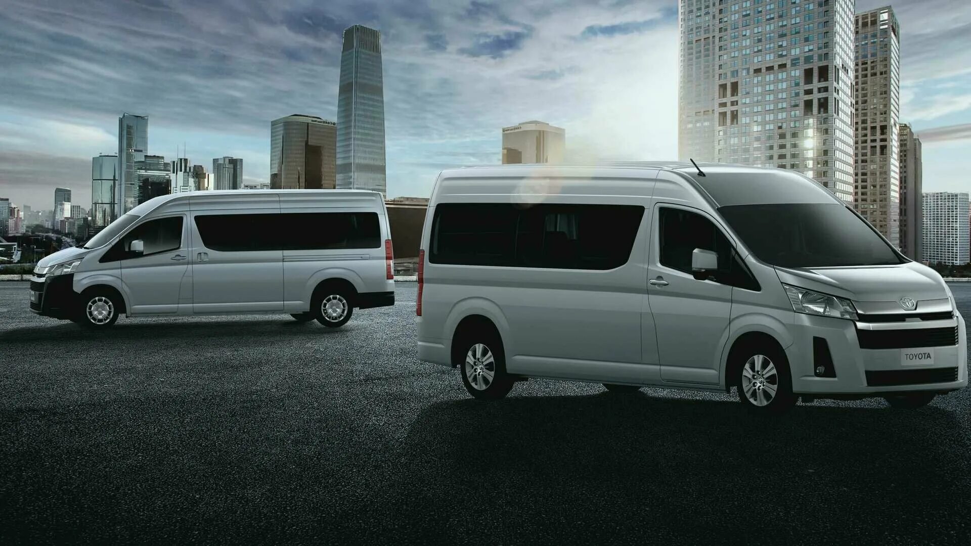 Тойота хайс 2018 год мочевину. Toyota hiace 2022. Тойота хайс микроавтобус 2021. Hiace 2022. Тойота хайс микроавтобус.