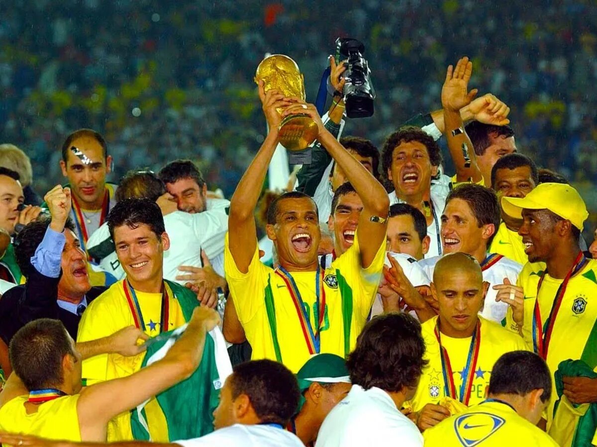 Камерун 2014. Сборная бразилии по футболу 2022. Brazil world cup. Сборная бразилии по футболу футболисты бразилии. Cup brazil.