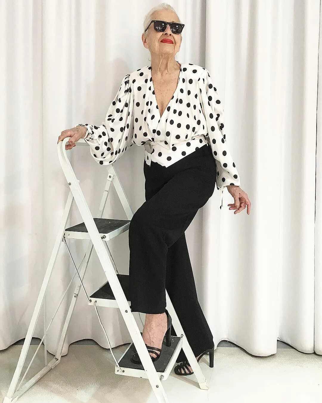 95 лет возраст. Эрнестина штольберг. 95 летняя модель. Поздравляем с юбилеем 95 лет. 95 лет возраст.