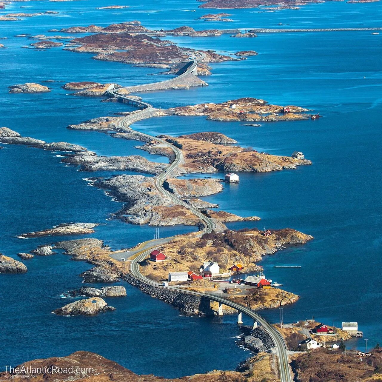 Плимут атлантический океан. Атлантик роуд в Норвегии. Мост Атлантик роуд Норвегия. Атлантическая дорога в Норвегии.